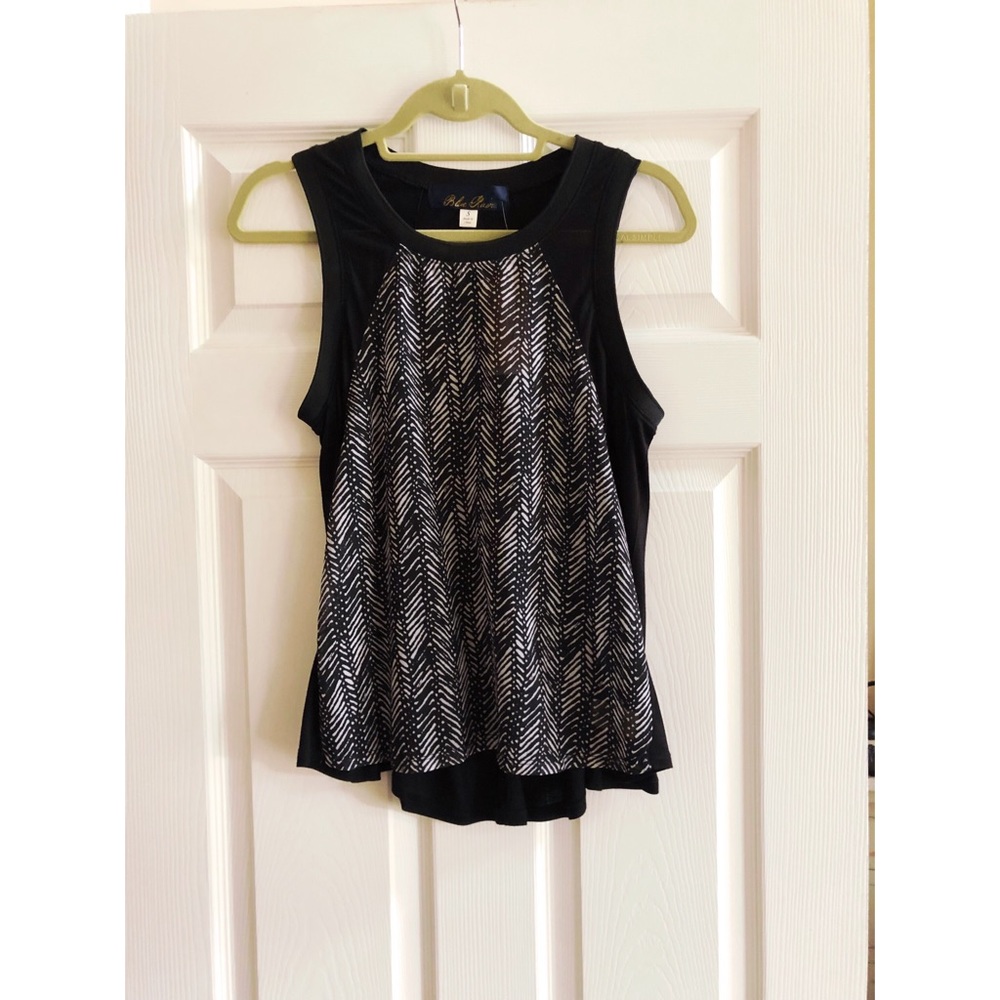 Black / white print tank